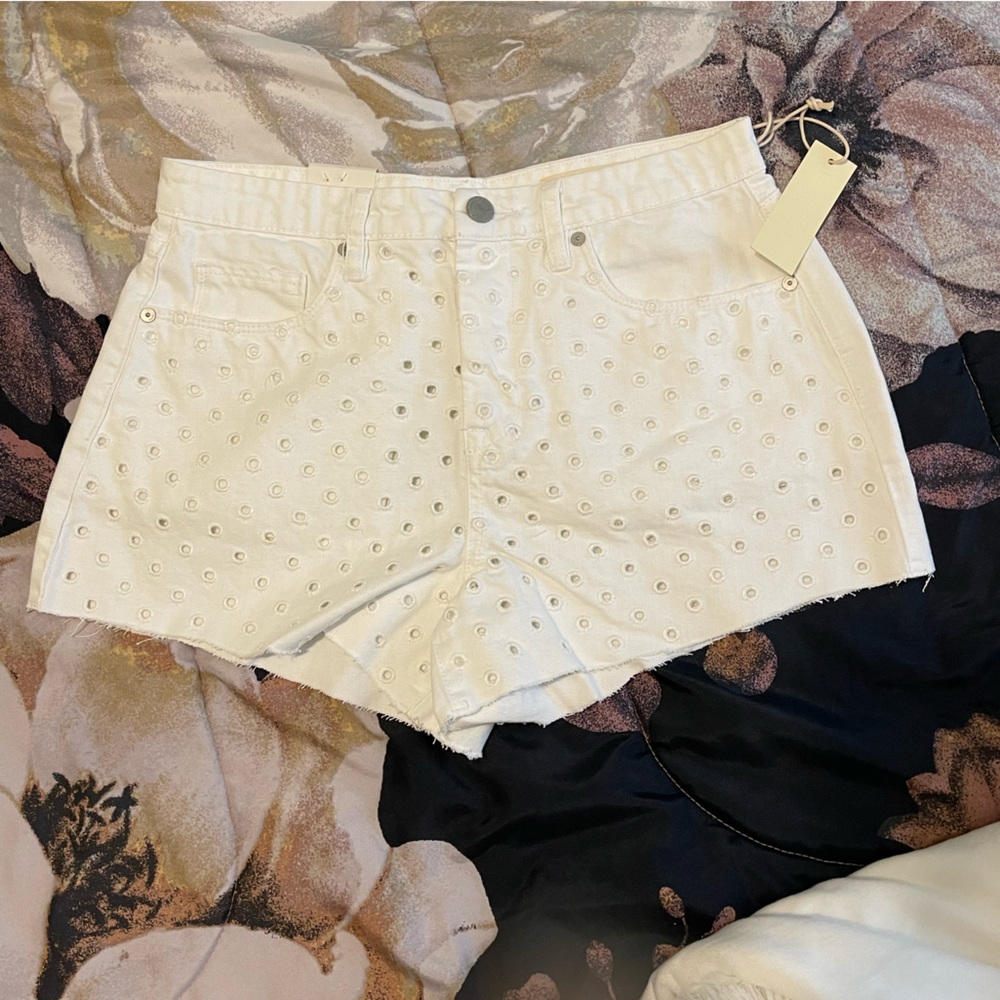 Blank NYC White Denim Shorts Eyelet Frayed Hem High Rise Casual Summer